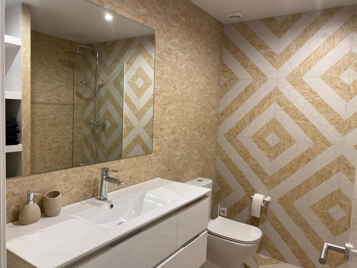 JASALPI único apartamento delante del Lago de Banyoles Exterior foto