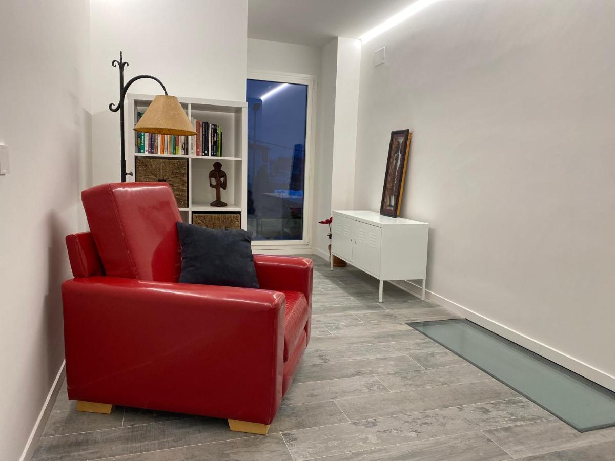 JASALPI único apartamento delante del Lago de Banyoles Exterior foto